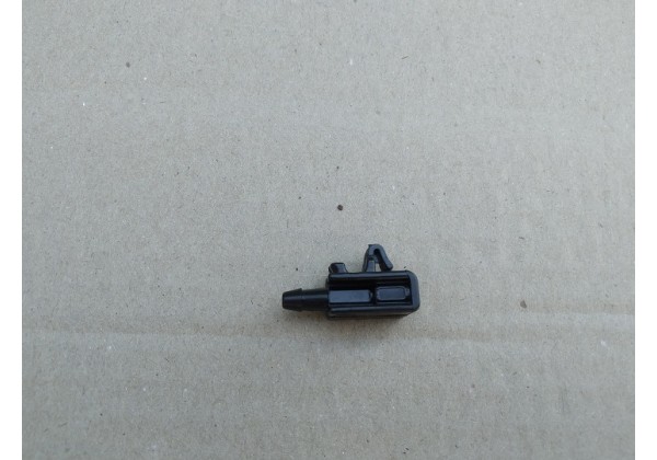 Форсунка омивача лобового скла Renault Megane II, Scenic II, Fluence, 8200082347 